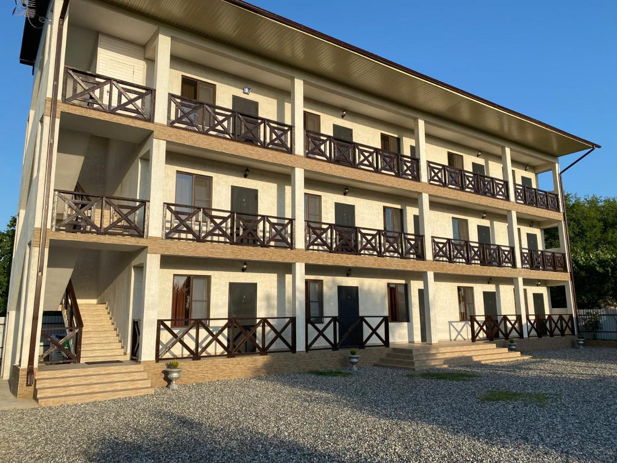 Guest House Dana Pitsunda Dış mekan fotoğraf